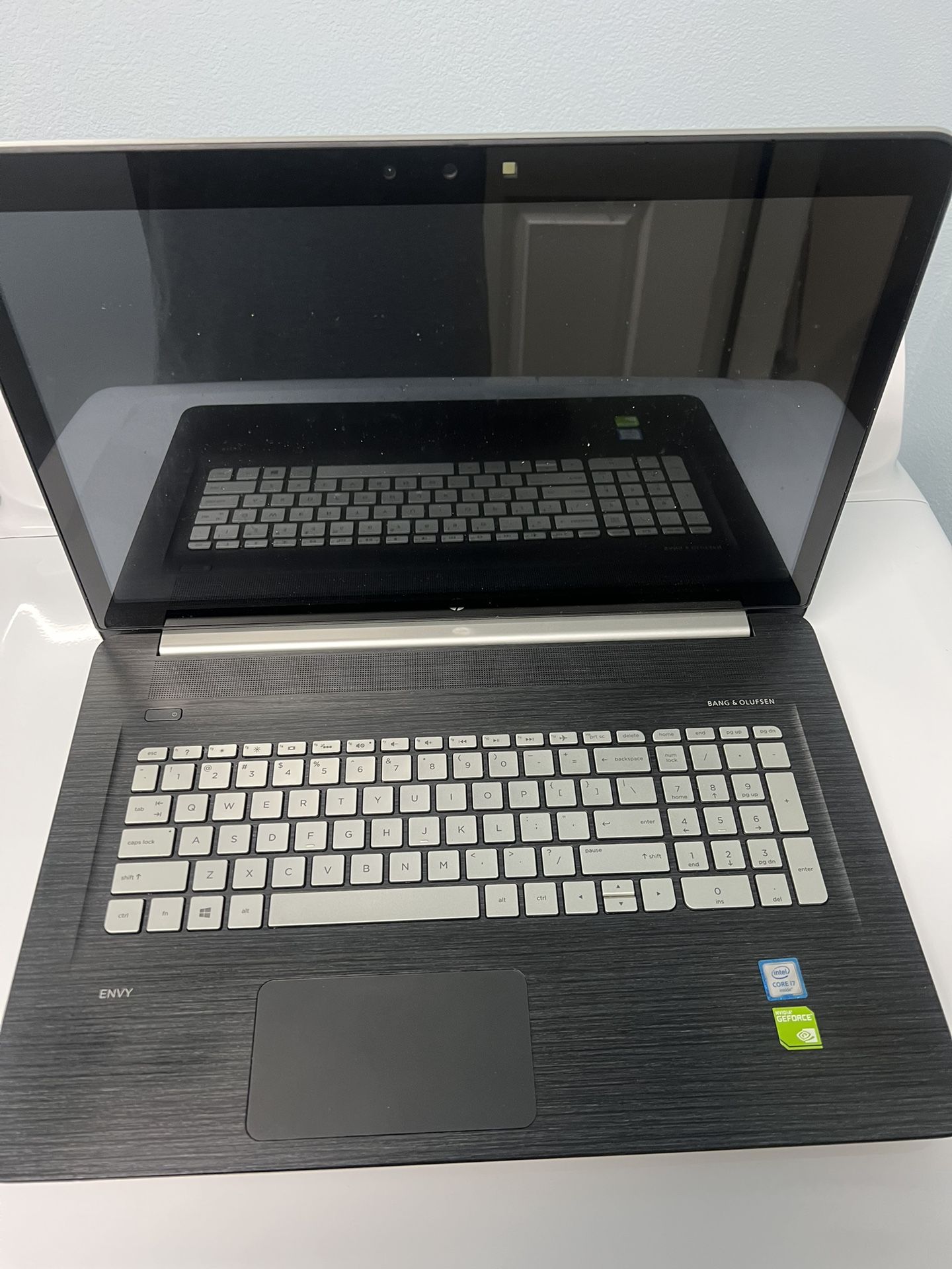 HP Envy M7 Notebook 