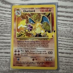 Pokemon Charizard Celebrations Classic Collection