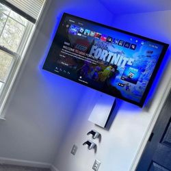 Smart TV . Wall Mount