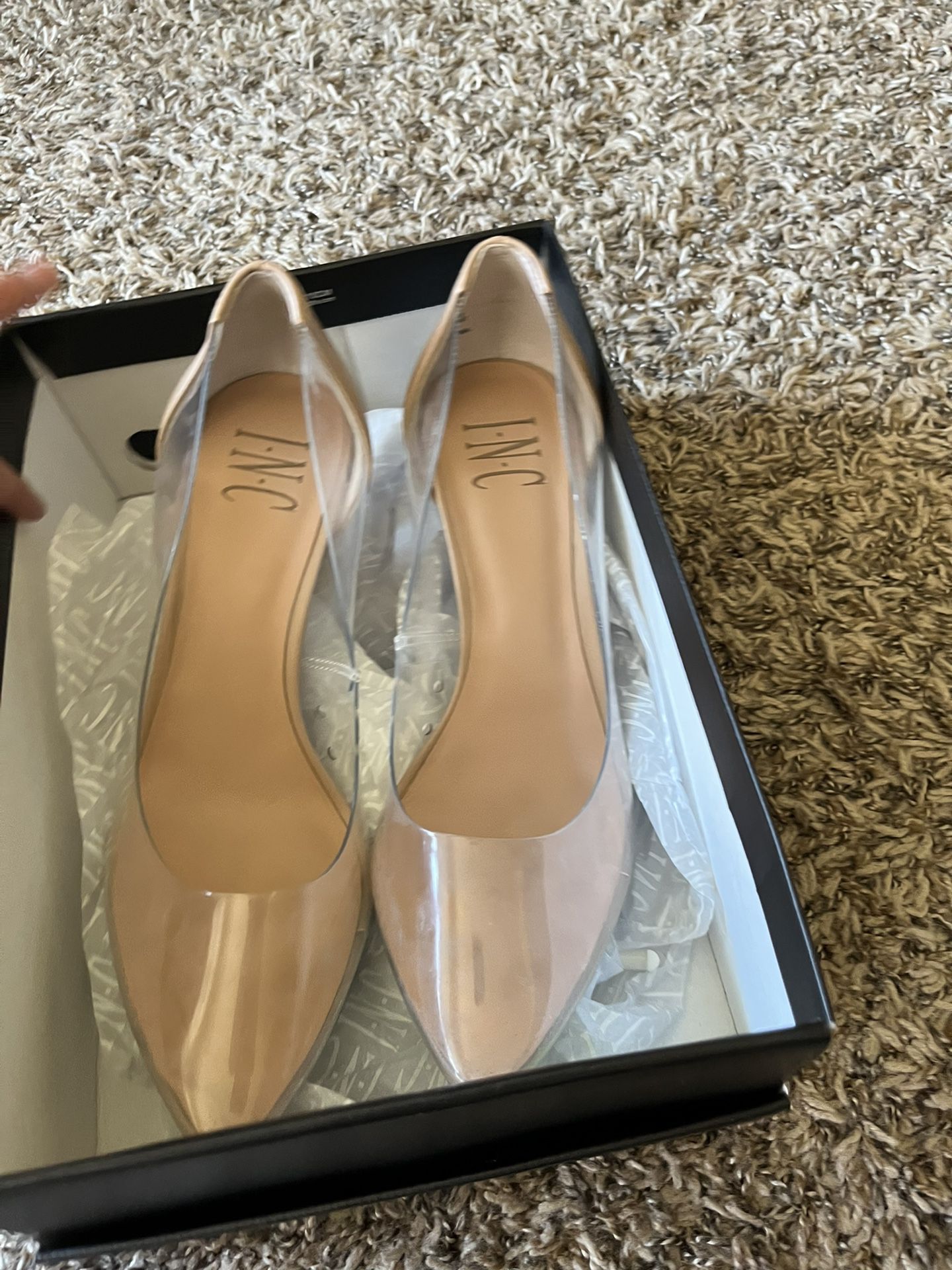 gorgeous INC clear cinderella heels size 6
