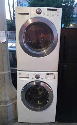 LG WASHER AND GAS DRYER SET FREE DELIVERY