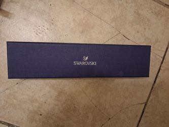 Brand New Boxed Swarovski Bracelet And Earing Set  