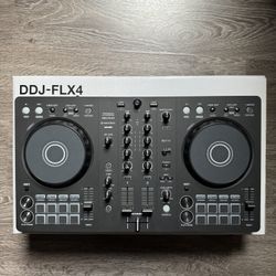 DDJ-FLX4 Barely Used with Box