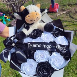 Ramo De Liston Muy Bonito Para Cualquier Ocasion Mandeme Mensaje Si Tiene  Preguntas Aga Su Pedido Ahora