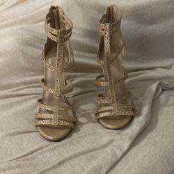 Gold Heels Size 6