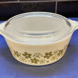  Vintage Pyrex Spring Blossom/Crazy Daisy 1.5qt  Casserole Dish 