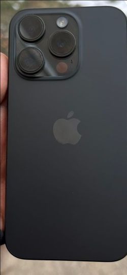 IPhone 15 pro , 256GB ..unlocked