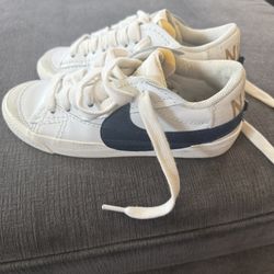 Women’s Nike Sneakers