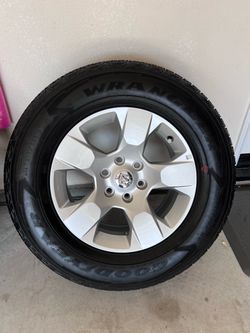 DODGE RAM 1500 HEMI GOODYEAR TIRES WITH RIMS 275/65/18 6 LUGS