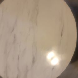 2 Side Tables & 1 Coffee Table