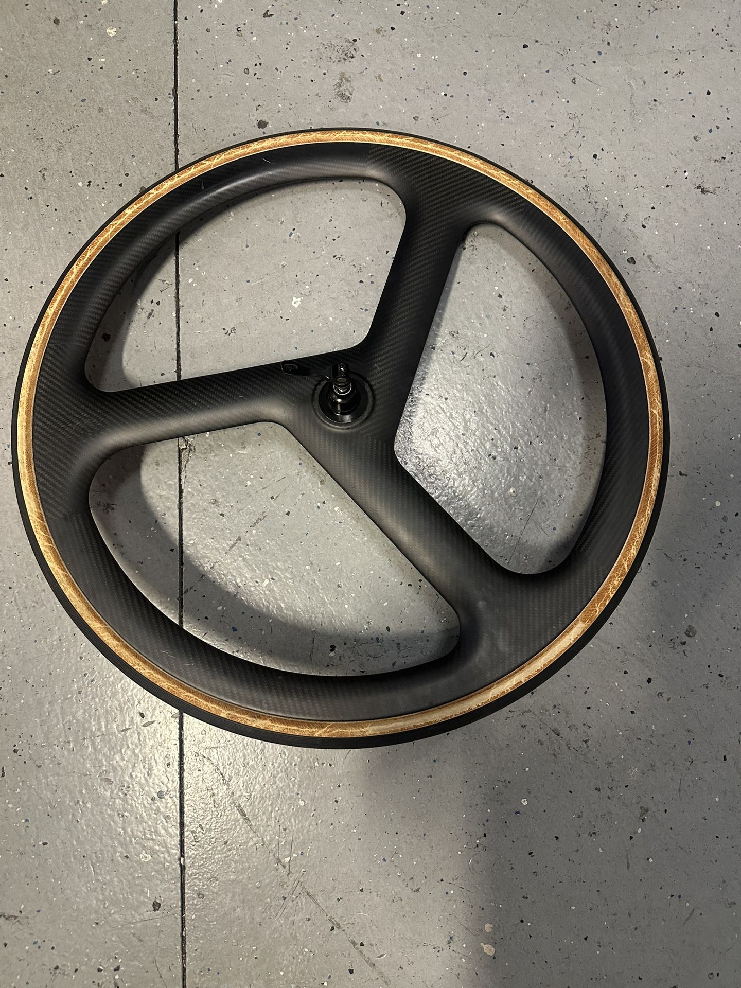 Aero Tri Spoke Front Wheel