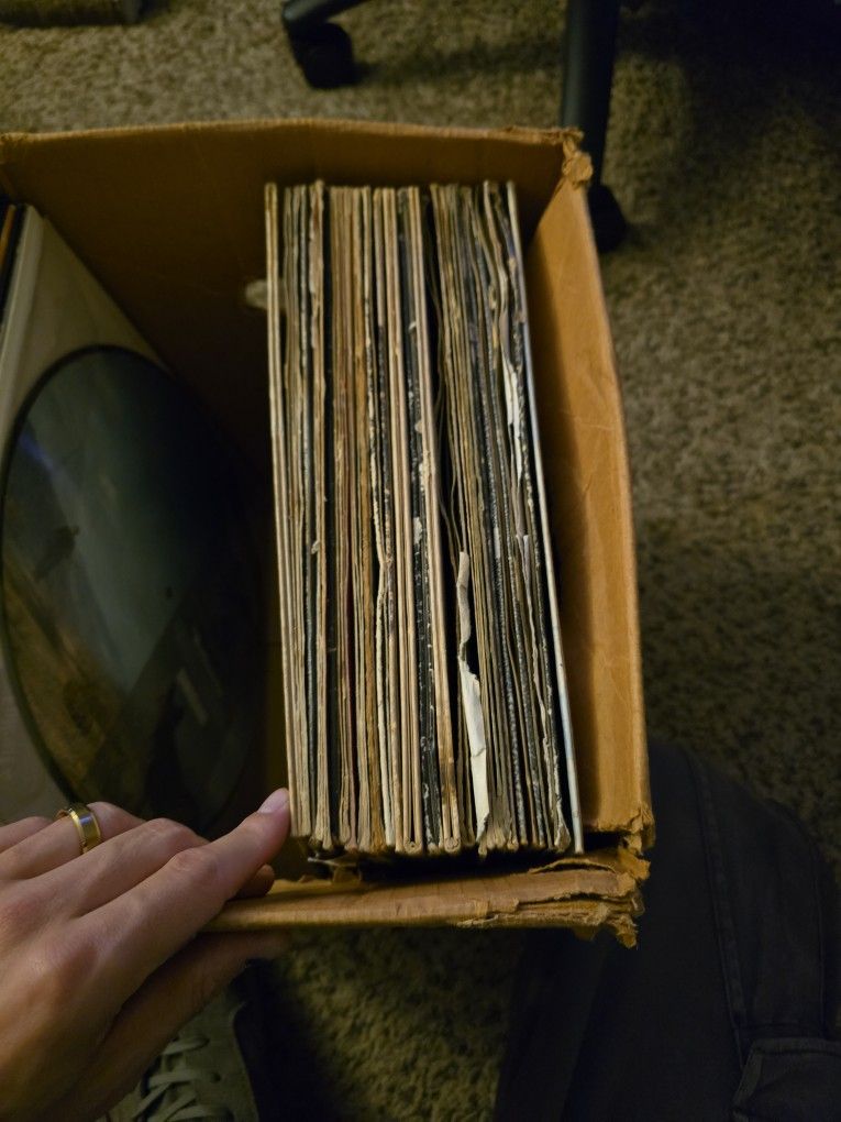 Vinyl Lot (Mostly Working)