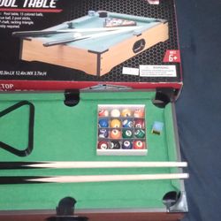 Mini Pool Table Top Game 