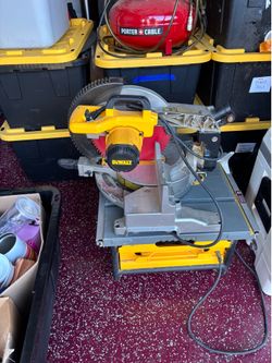 Dewalt chop / miter saw
