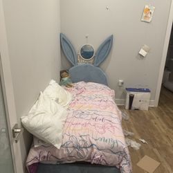 Blue Bunny Twin Bed 