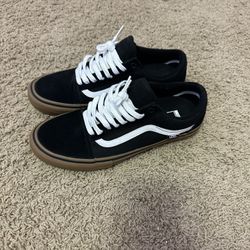 black gum bottom vans