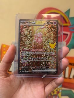 ❗️No trade❗️Pokemon 30th anniversary mew sir
