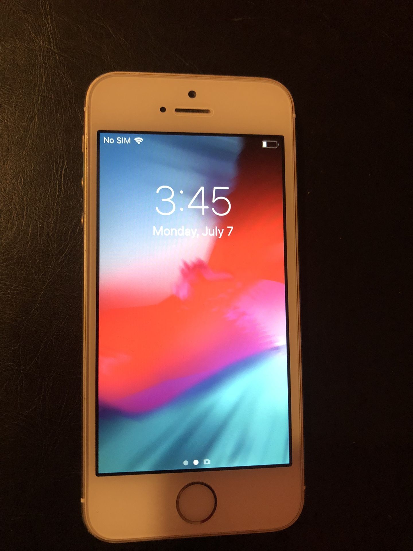 iPhone 7 - A1533 Unlocked White