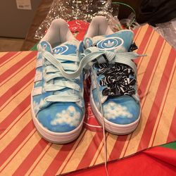 Adidas ‘s Tennis Shoes New