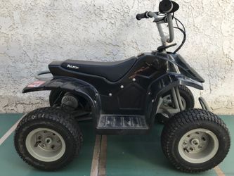 Razor Dirt Electric Quad