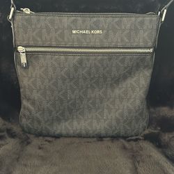 Micheal Kors 