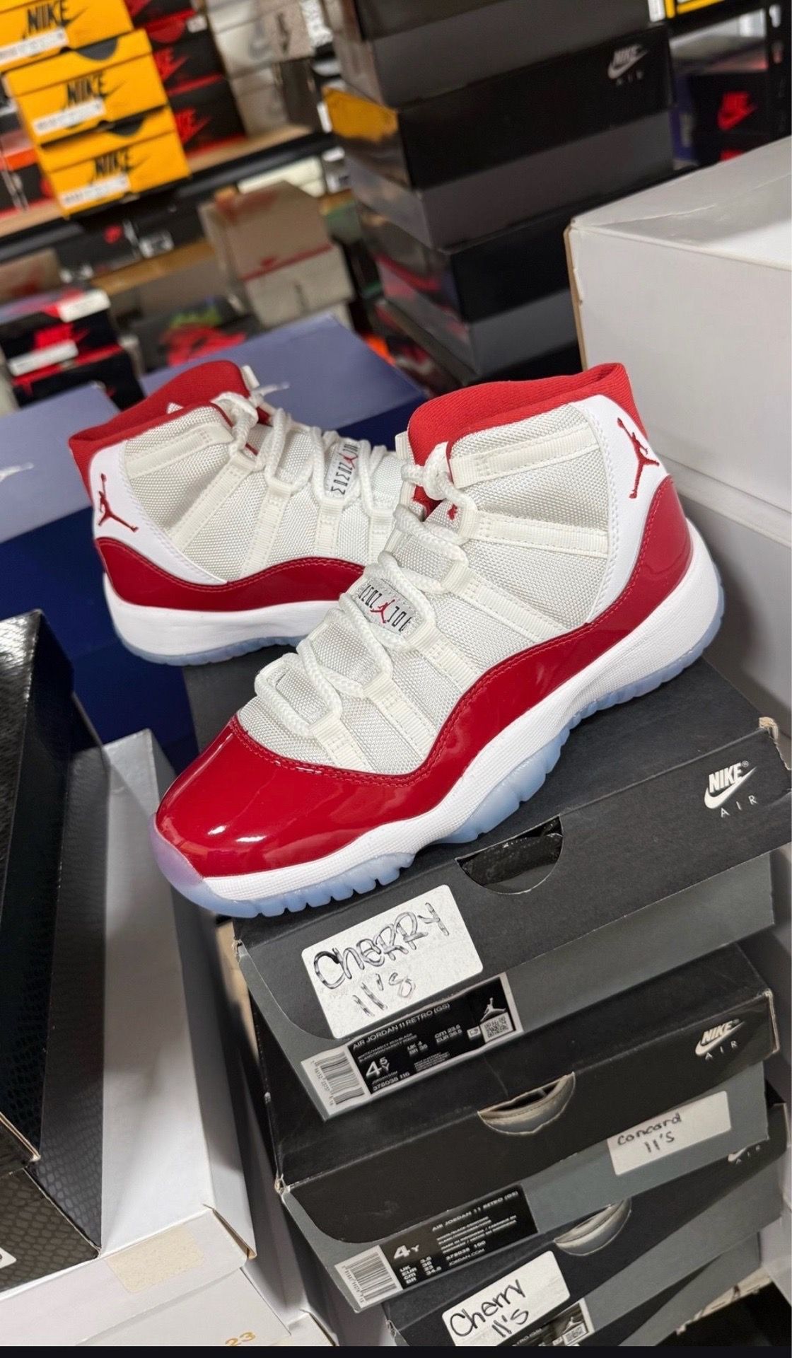 Red Jordan 11