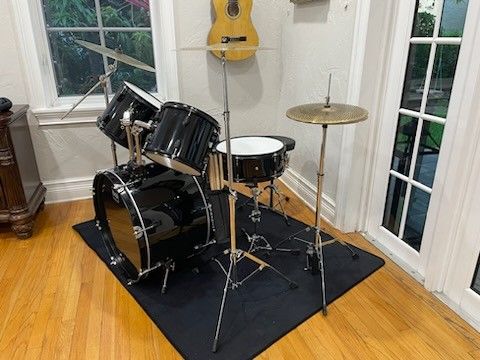 Drum Set