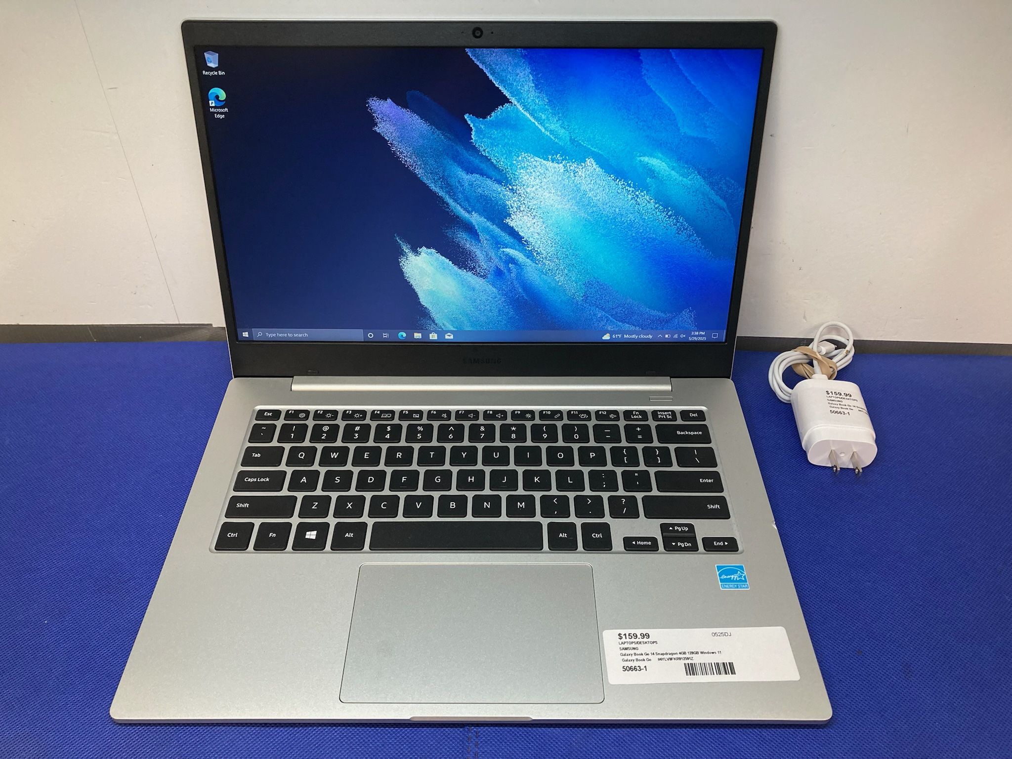 SAMSUNG Galaxy Book Go 14" Snapdragon 4GB 128GB Windows 11