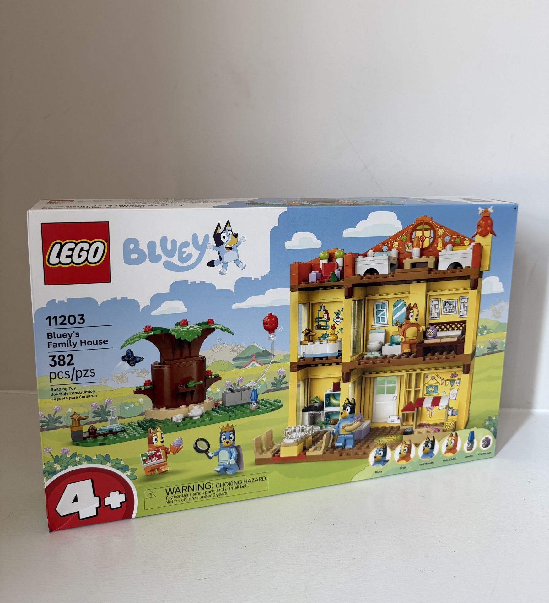 BNIB LEGO Bluey’s Family House Playset 11203