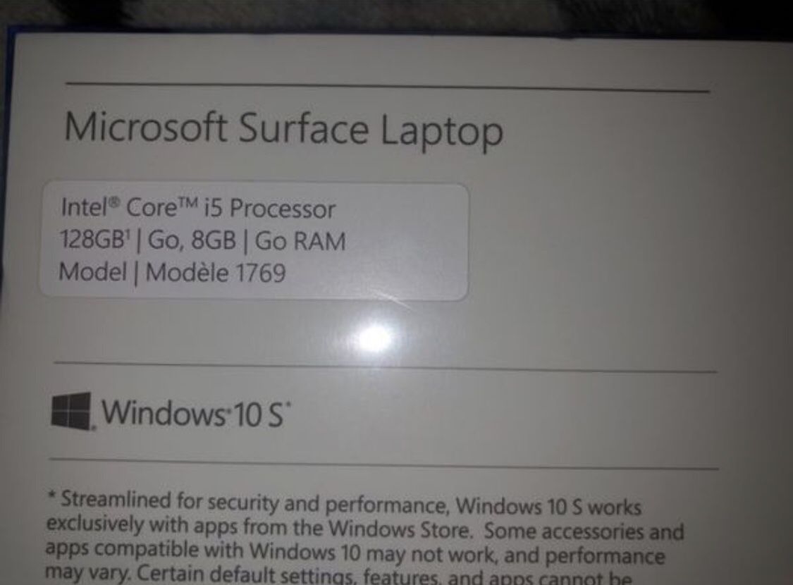 Microsoft - Surface 13.5" Touch-Screen Laptop - Intel Core i5 - 8GB Memory - 128GB Solid State Drive - Platinum