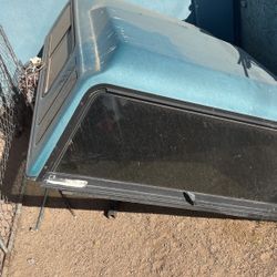 Camper Verde Green Camper