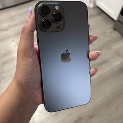 iPhone 13 Pro Max Unlocked