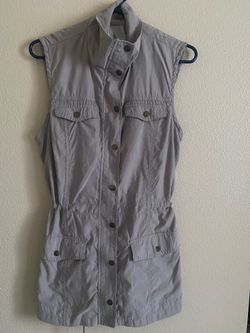 Women's Sleeveless Vest size Large