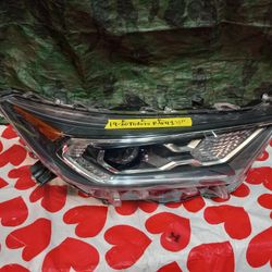 2019-20 Toyota Rav4 Right Headlight W/ One Len Hybrid