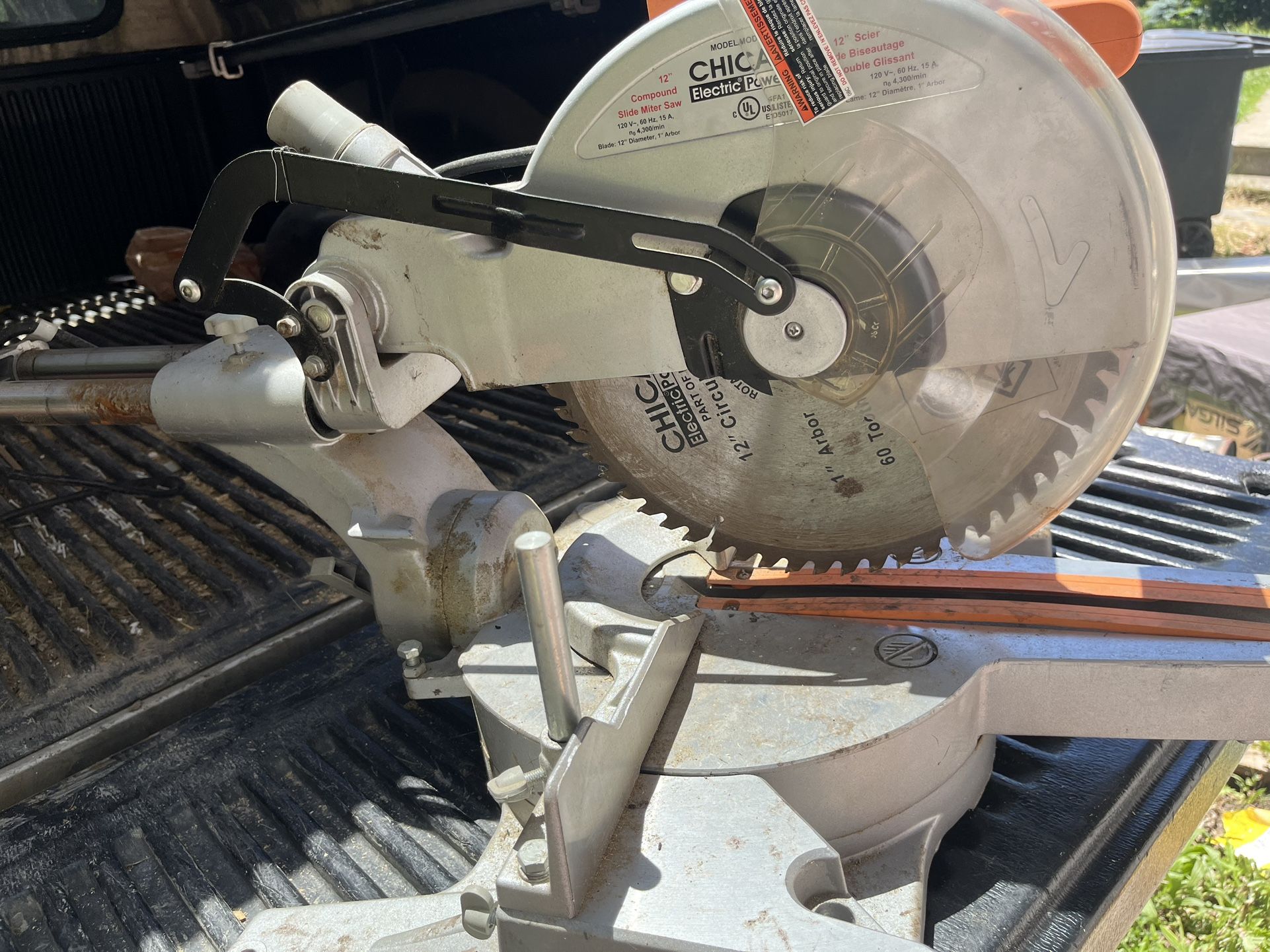 2 Compound Miter Saws And A Bandsaw
