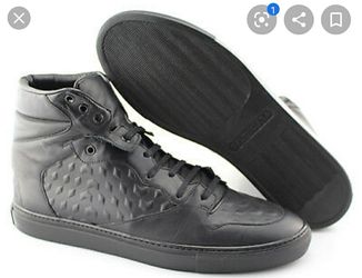 BALENCIAGA High Top Sneakers