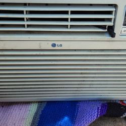 LG air Conditioning Window Unit 8,000 BTU