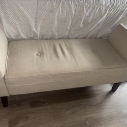 Beige Upholstered Bench – End of Bed / Entryway