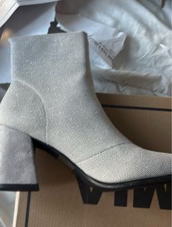 Mia boots