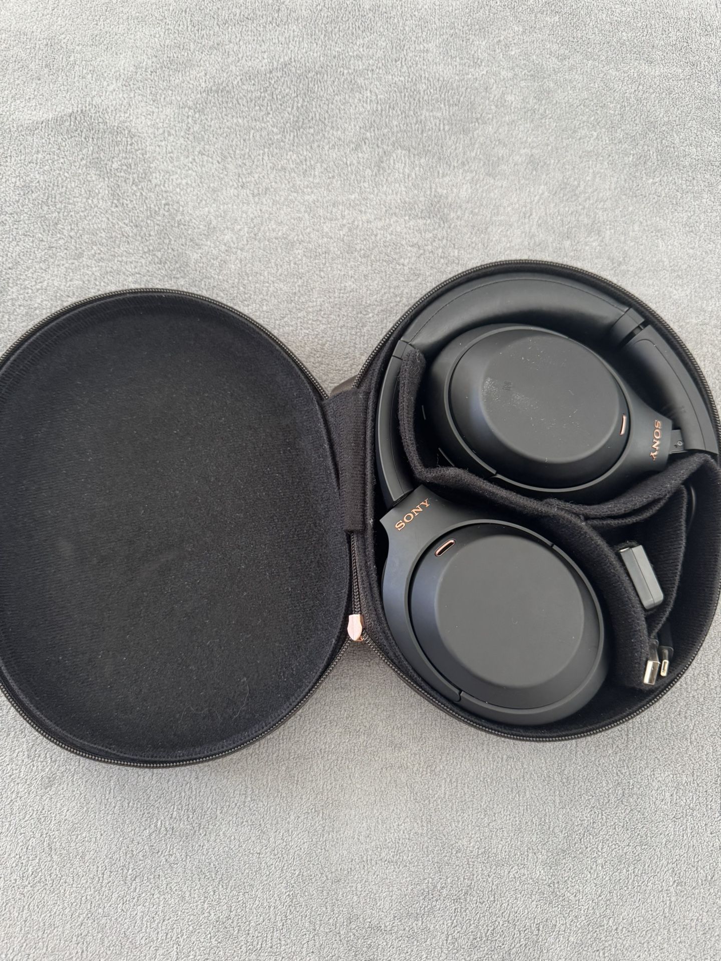 Sony WH-1000XM4 Wireless Noise Canceling Headphones