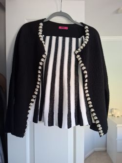 Cardigan and skirt set