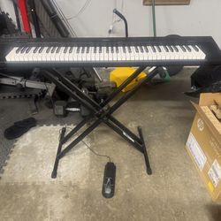 Key Board Yamaha Np 30