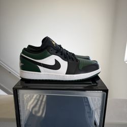 Air Jordan 1 Low “Green Toe”