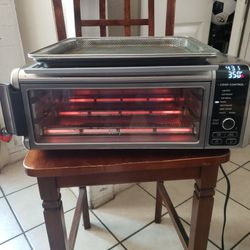 Ninja SP101 Foodi 6-in-1 Digital Air Fry Oven Large Toaster Oven Flip-Away  for Storage for Sale in Glendale, AZ - OfferUp