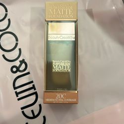 Beauty Creations Matte Foundation 