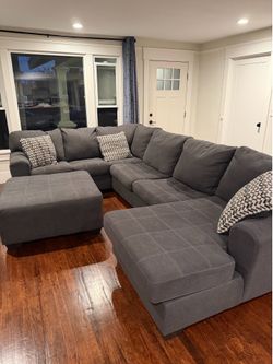 Grey Sectional with Ottoman