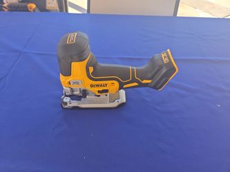 Dewalt 20v XR Brushless Barrel Grip jigsaw