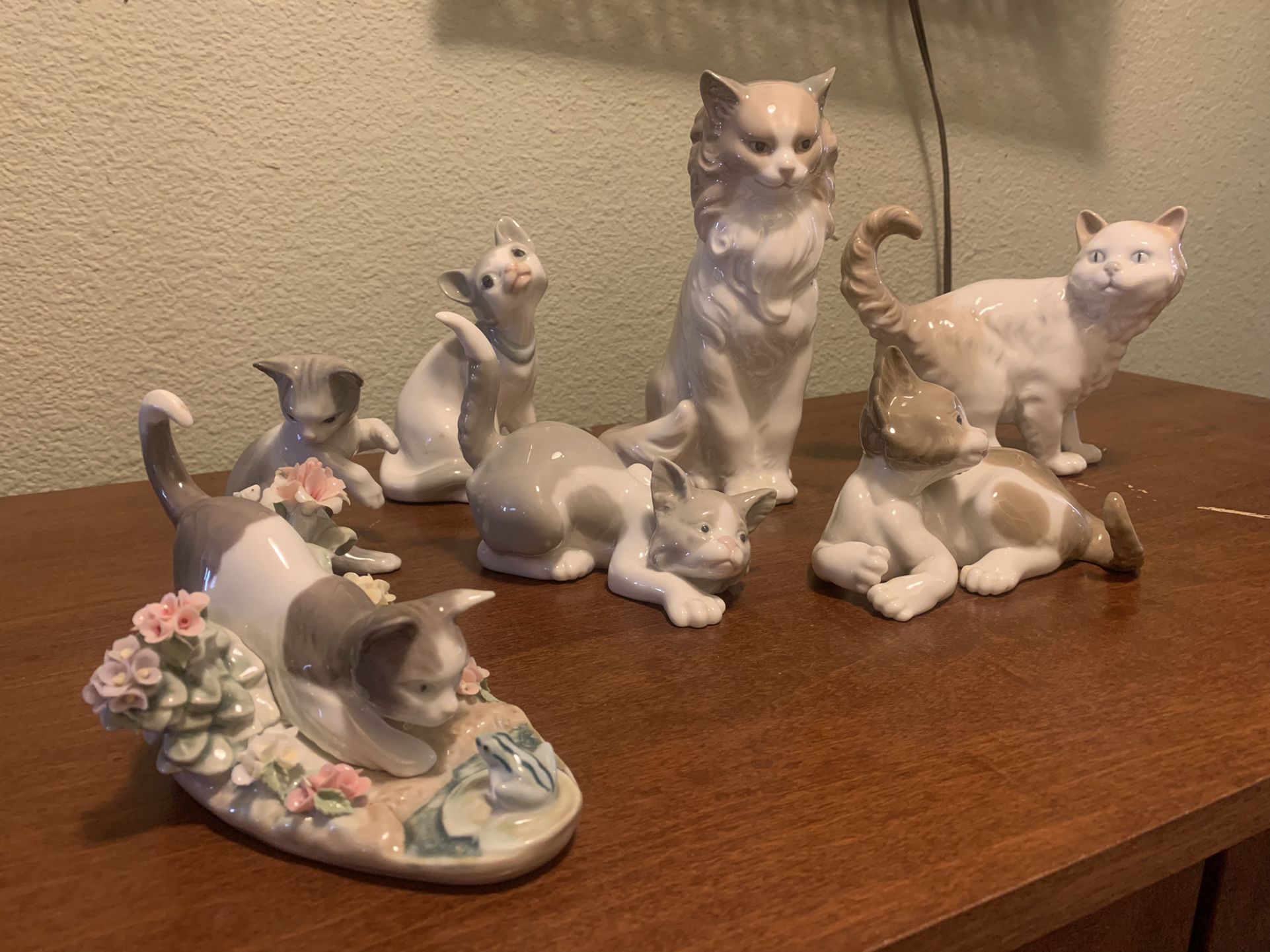 Lladro Nao Cat Figurines, Vintage Retired