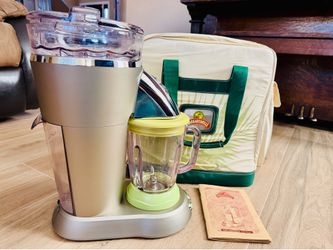 Margaritaville Margarita machine with case