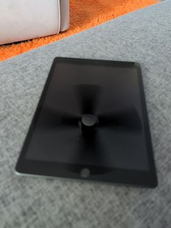 Apple iPad Space Gray with Home Button